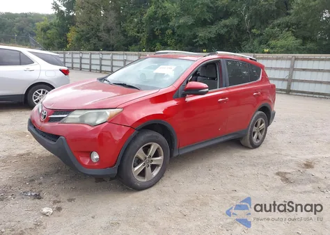 2015 Toyota Rav4 Xle z USA, uszkodzony, nr VIN 2T3WFREV9FW193299